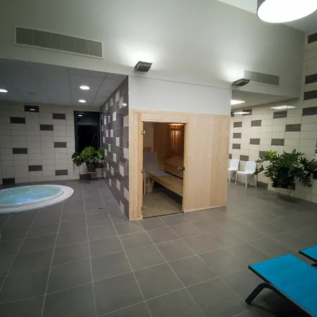 Les Quatre Vents Hotel *